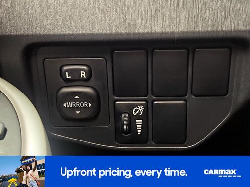 2014 Toyota Prius Three