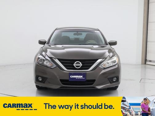 2016 Nissan Altima SV