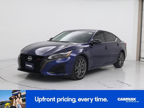 2023 Nissan Altima SR