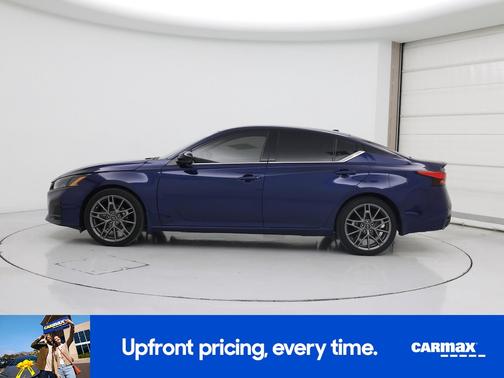 2023 Nissan Altima SR