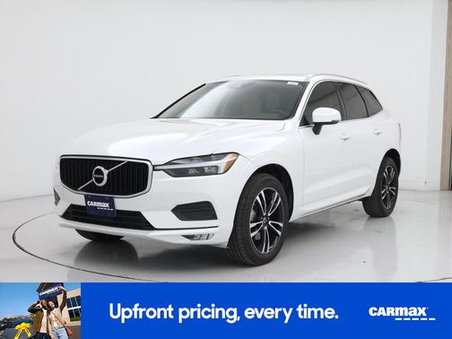 2021 Volvo XC60 T5 Momentum