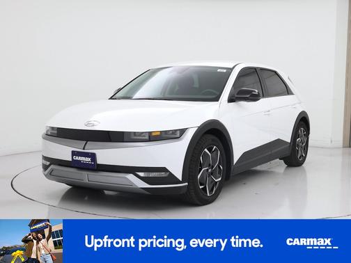 White 2024 Hyundai IONIQ 5 SEL