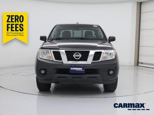 Gray 2015 Nissan Frontier SV