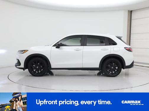 White 2025 Honda HR-V Sport