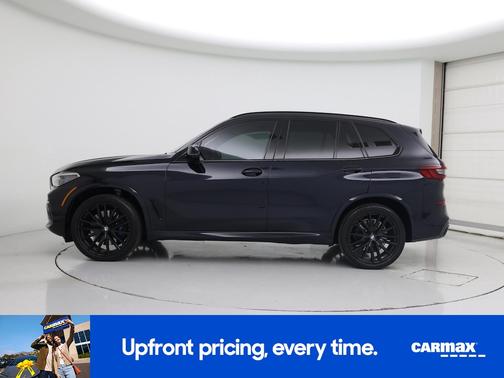 2022 BMW X5 M50i