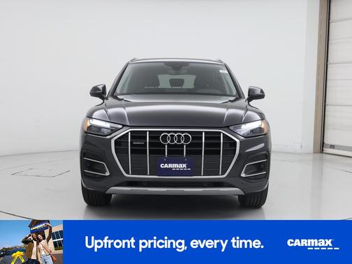 Gray 2023 Audi Q5 Premium