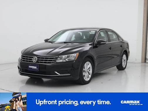Black 2018 Volkswagen Passat SE