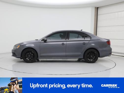Gray 2016 Volkswagen Jetta SE