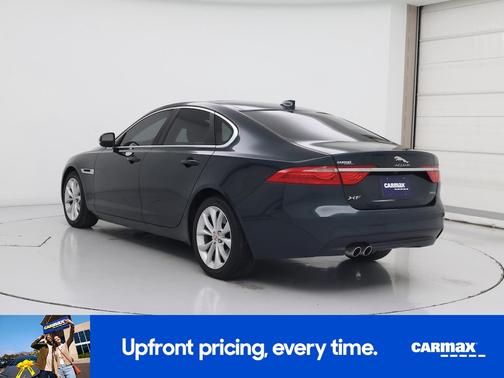 2017 Jaguar XF Premium