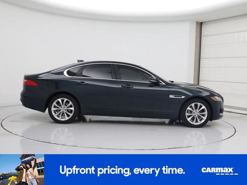 2017 Jaguar XF Premium