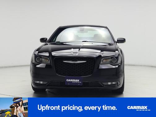 Black 2019 Chrysler 300 S