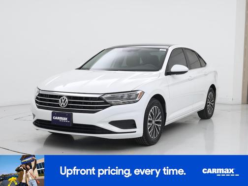 White 2019 Volkswagen Jetta SE