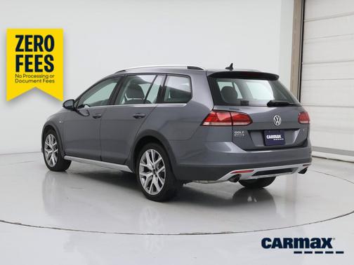 Gray 2019 Volkswagen Golf Alltrack SE