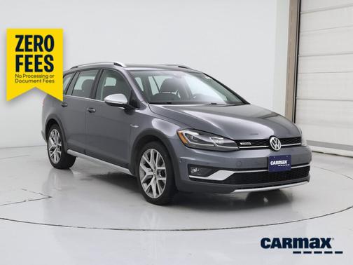 Gray 2019 Volkswagen Golf Alltrack SE