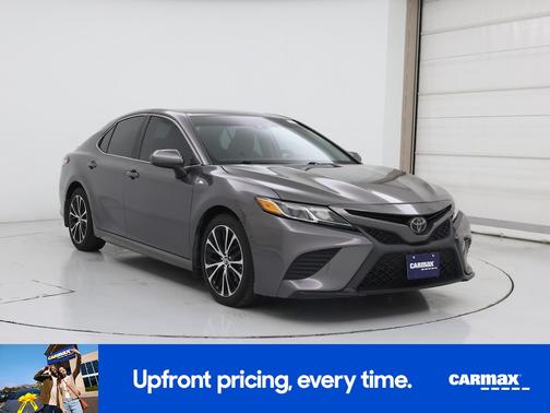 Gray 2018 Toyota Camry SE