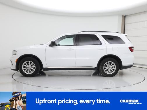 White 2024 Dodge Durango SXT