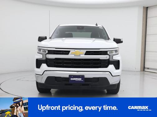 White 2022 Chevrolet Silverado 1500 LT