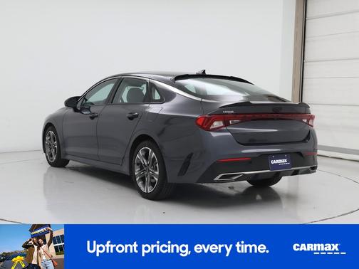 Gray 2022 Kia K5 EX