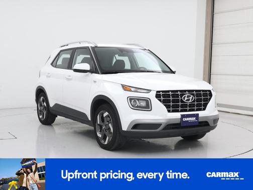 White 2025 Hyundai VENUE SEL