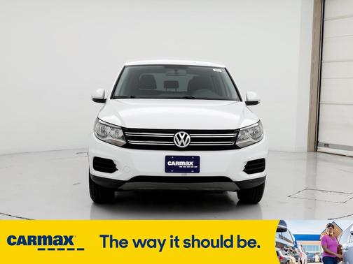 2014 Volkswagen Tiguan SE
