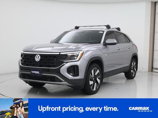 Silver 2024 Volkswagen Atlas Cross Sport SE w/Tech