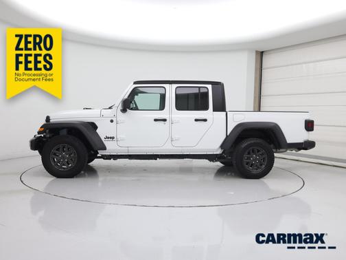 White 2025 Jeep Gladiator Sport S