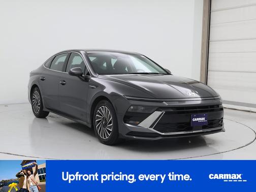 2025 Hyundai SONATA Hybrid SEL