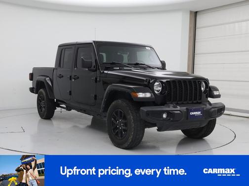 Black 2022 Jeep Gladiator Altitude
