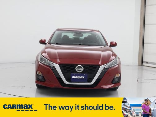 2019 Nissan Altima SV