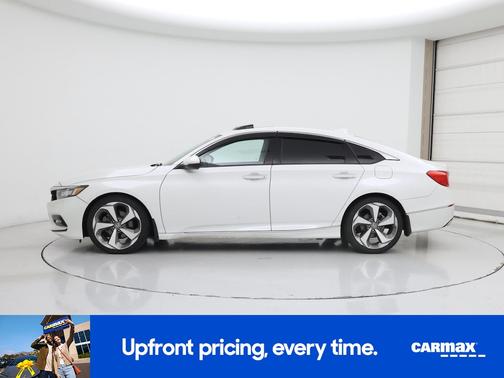 White 2018 Honda Accord Touring