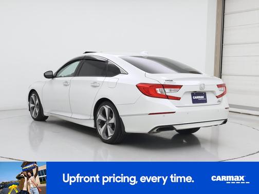 White 2018 Honda Accord Touring