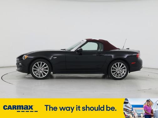2019 FIAT 124 Spider Lusso