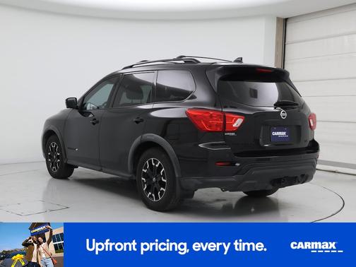 2019 Nissan Pathfinder SL