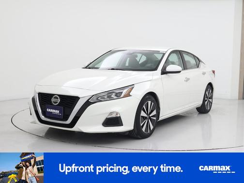 2022 Nissan Altima SV
