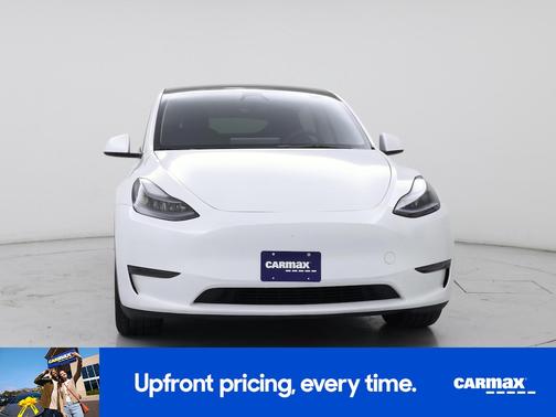 White 2025 Tesla Model Y Long Range
