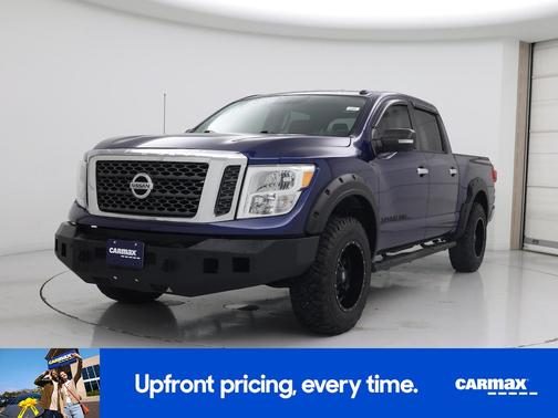 2018 Nissan Titan SV