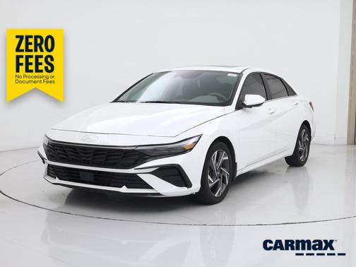 White 2024 Hyundai ELANTRA SEL