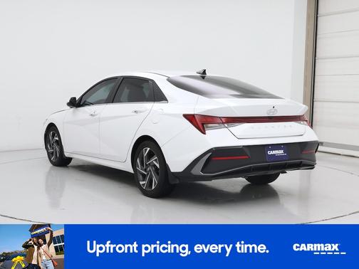 White 2024 Hyundai ELANTRA SEL