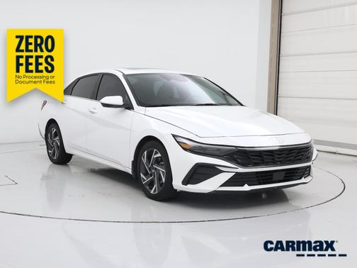 White 2024 Hyundai ELANTRA SEL
