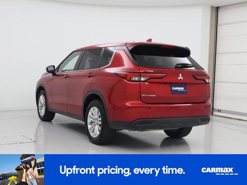 2023 Mitsubishi Outlander ES