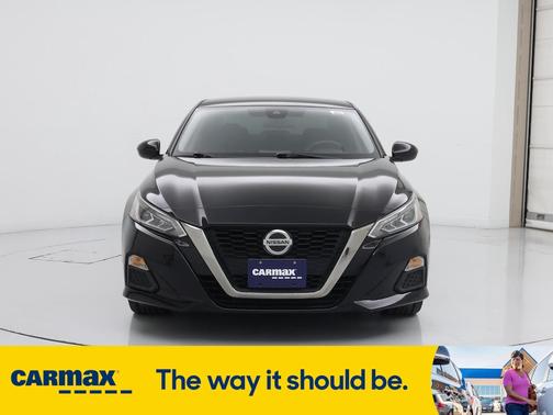 2020 Nissan Altima SR
