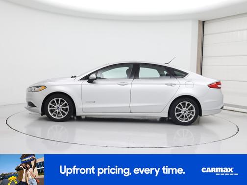 2017 Ford Fusion Hybrid SE
