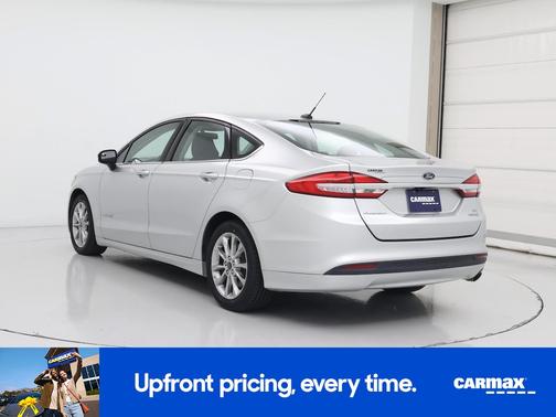 2017 Ford Fusion Hybrid SE