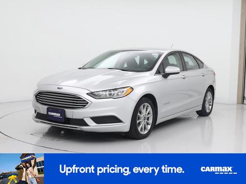 2017 Ford Fusion Hybrid SE