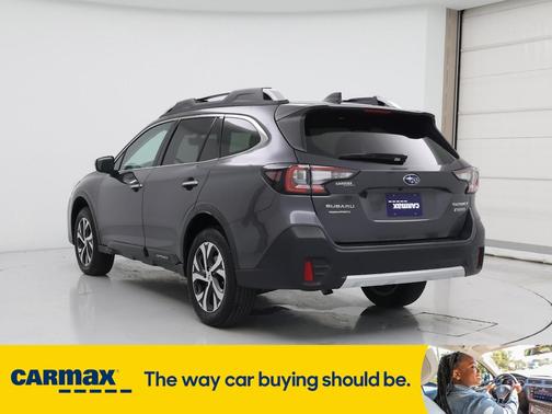 2022 Subaru Outback Touring