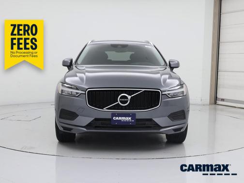 Gray 2018 Volvo XC60 T5 Momentum