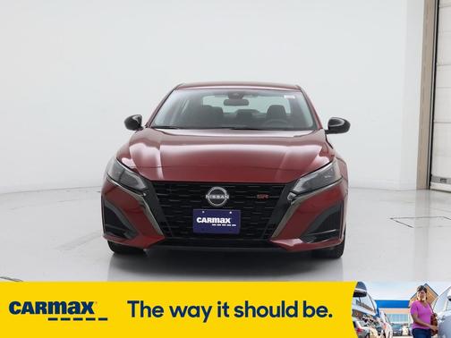 2023 Nissan Altima SR