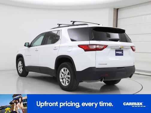 White 2020 Chevrolet Traverse LT Cloth