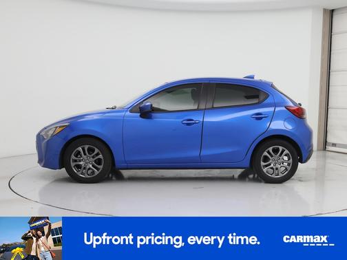 2020 Toyota Yaris LE