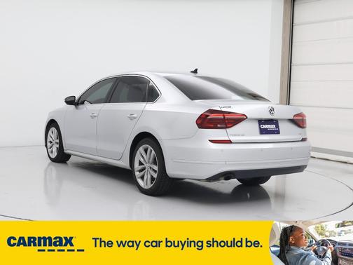 2018 Volkswagen Passat SE